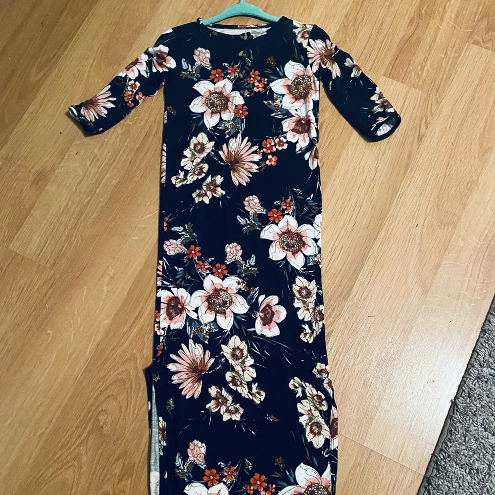 Lou Lou and Company Eleanor 3/6 gown